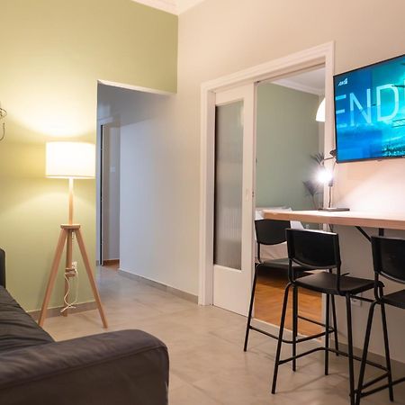 50 Steps Metro Kato Patisia Renovated Athens Apt المظهر الخارجي الصورة