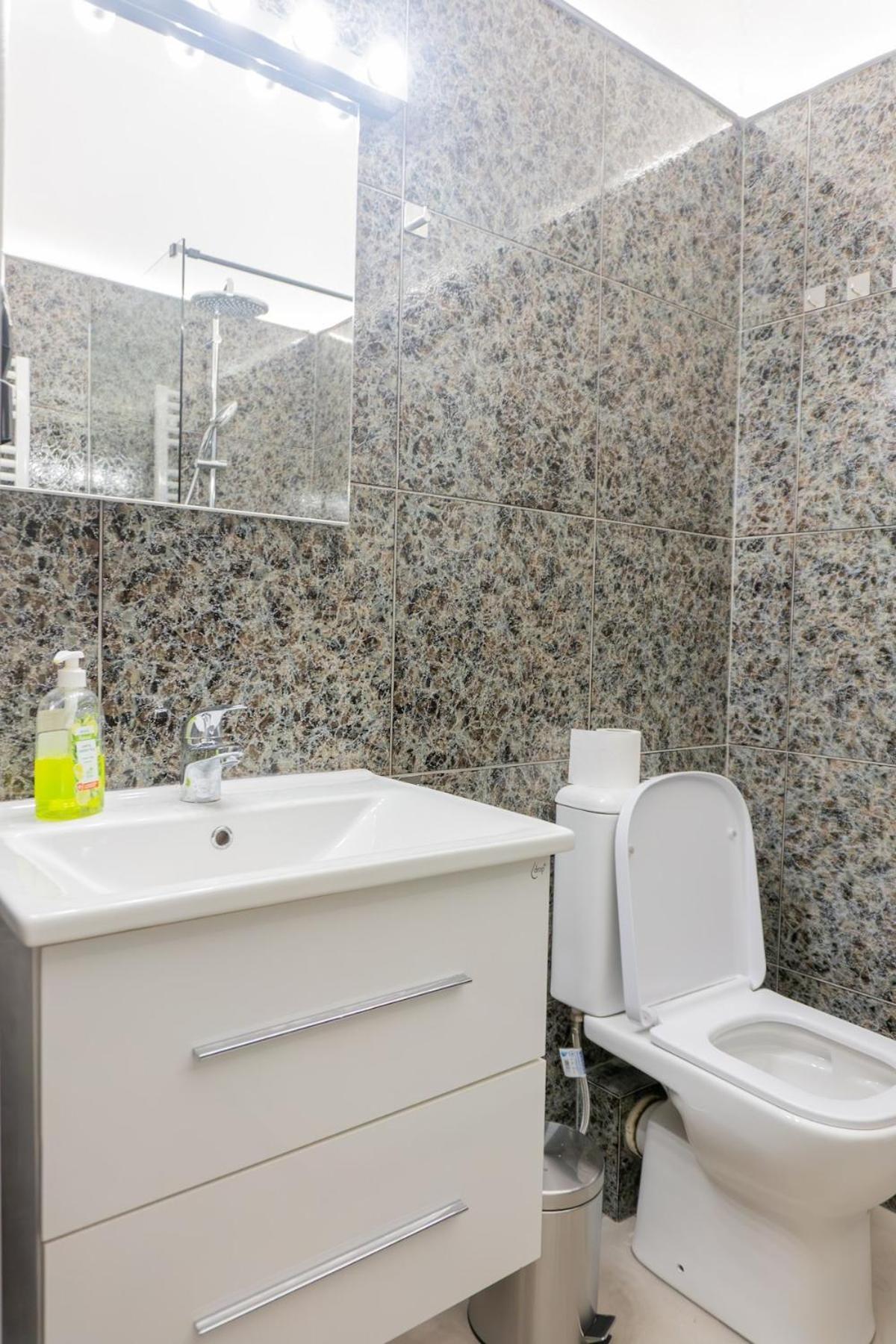 50 Steps Metro Kato Patisia Renovated Athens Apt المظهر الخارجي الصورة