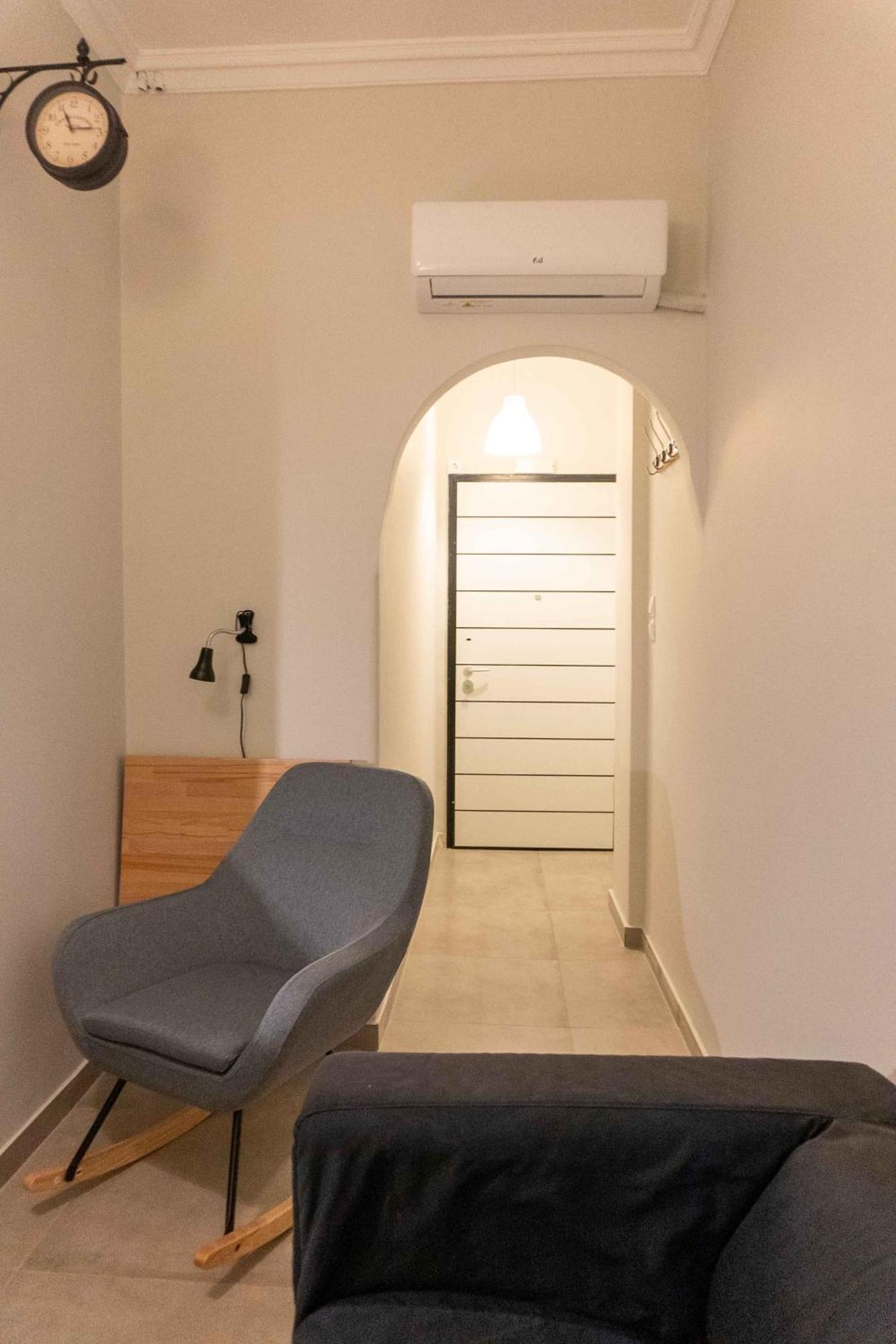 50 Steps Metro Kato Patisia Renovated Athens Apt المظهر الخارجي الصورة
