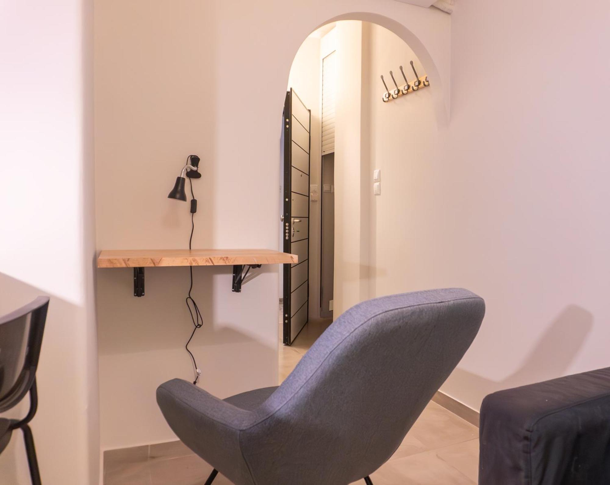 50 Steps Metro Kato Patisia Renovated Athens Apt المظهر الخارجي الصورة