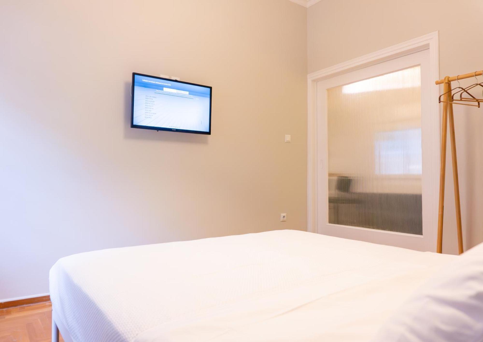 50 Steps Metro Kato Patisia Renovated Athens Apt المظهر الخارجي الصورة